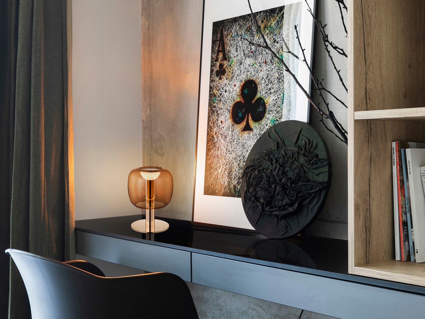 Icon LED Table Lamp- Gold/Amber Finish