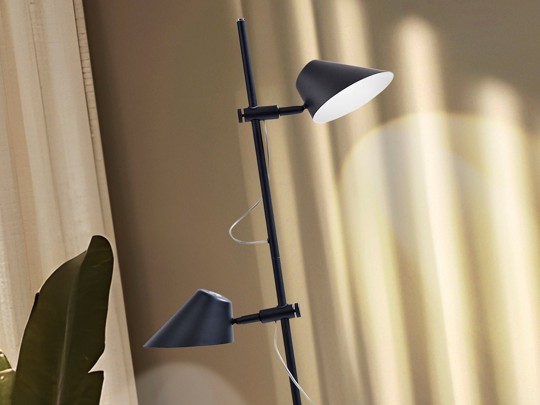 Esino 2Lt Floor Lamp- Black/ White Finish