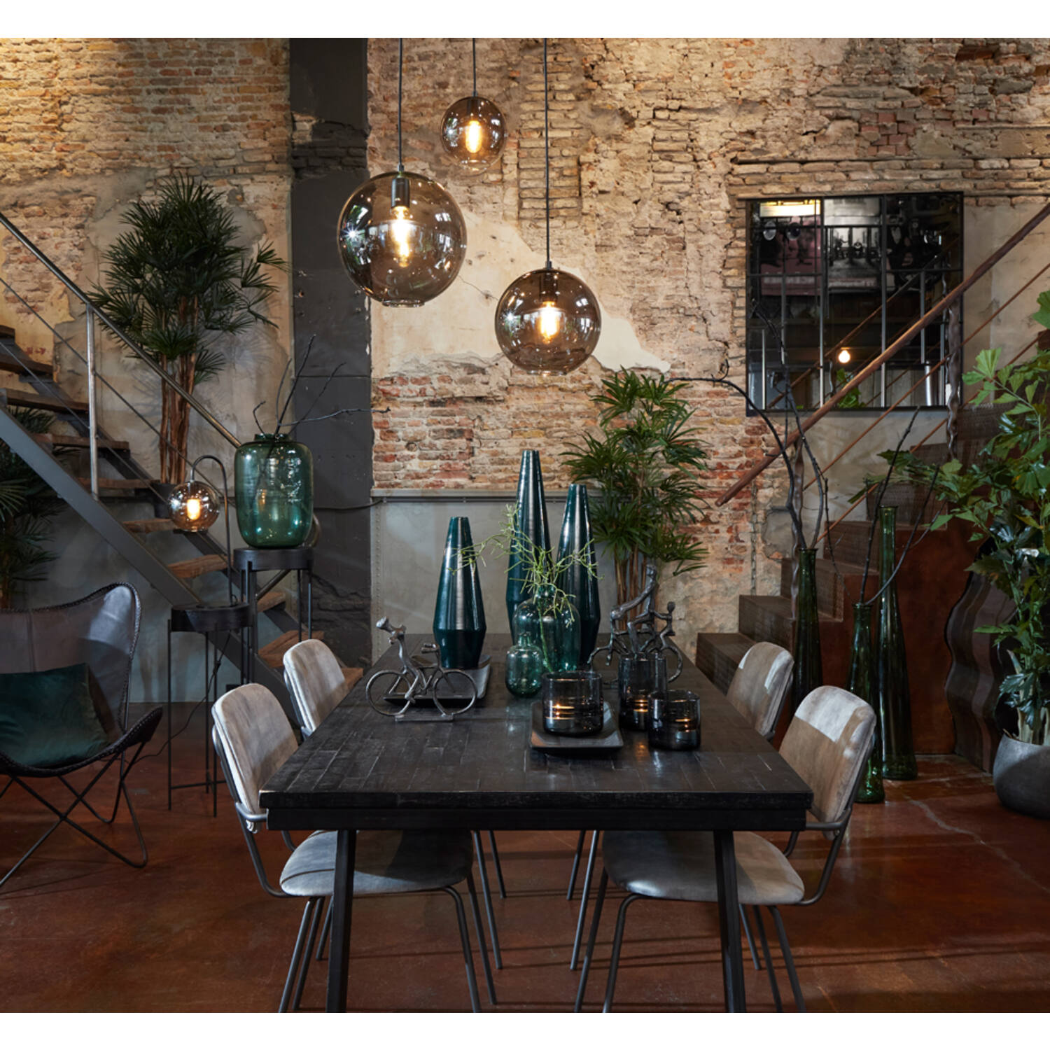 Hanging Lamp Subar Matt Black + Smoked Glass