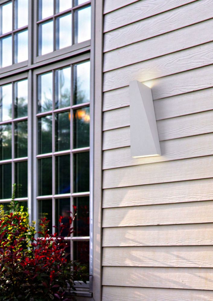 Times Square Outdoor Up/Down IP54 3200K LED Light - Polygonal