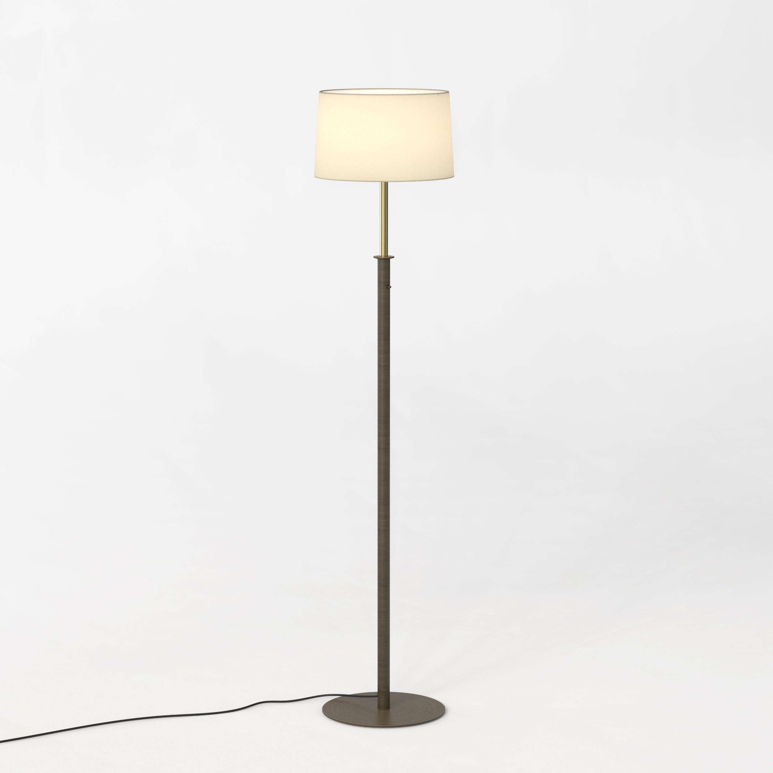 Club Floor Lamp