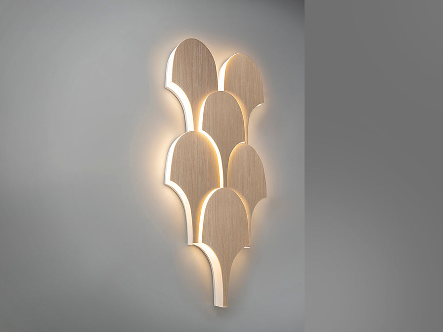 Serea Interlocking LED Wall Light - Wood Finish
