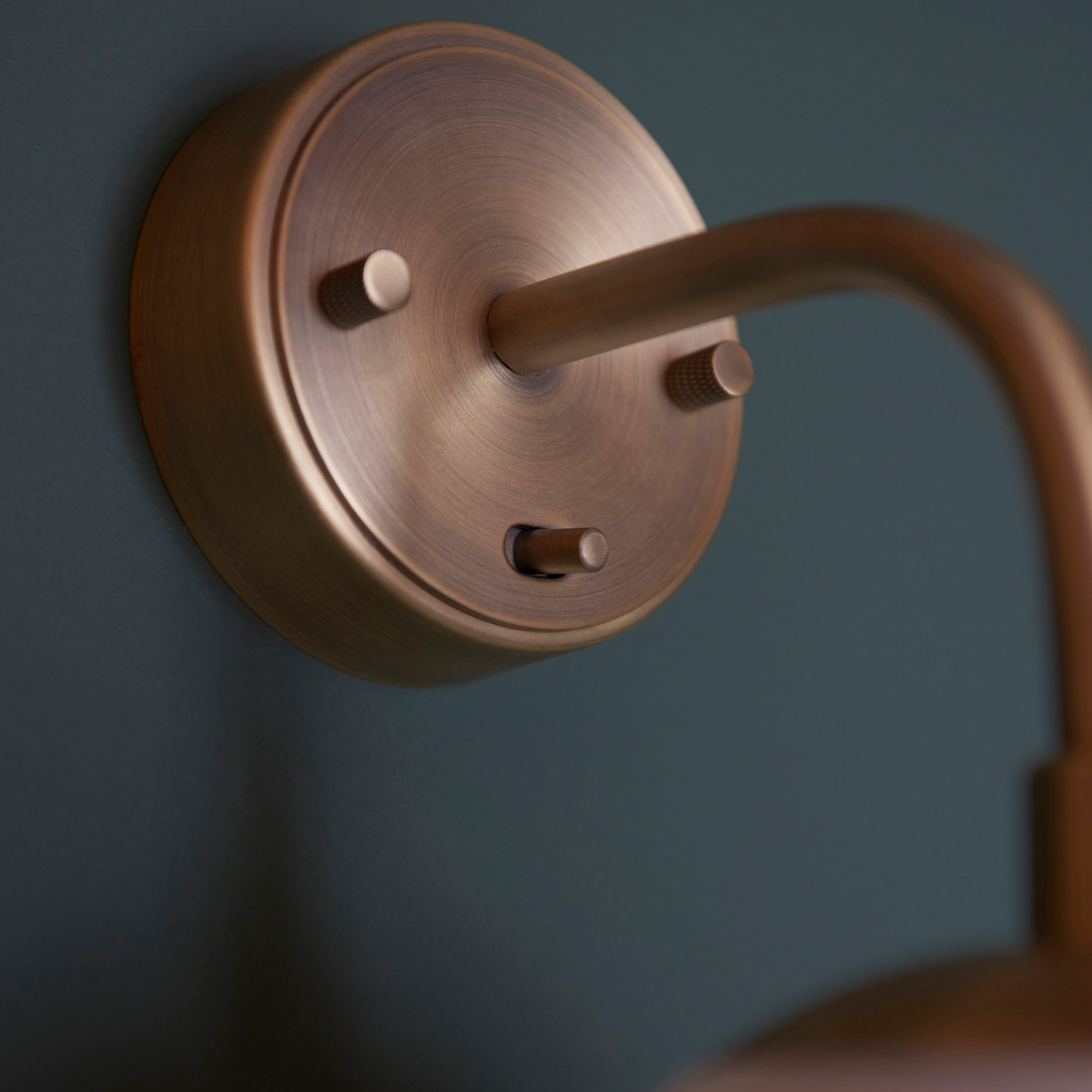 Halbrooke 1Lt Wall Light - Various Finishes