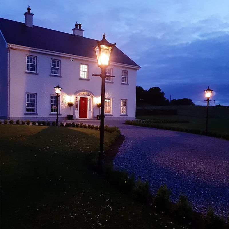 Gafney 2.3m Lamp Post - Cast Iron