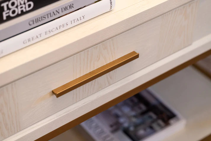 Capri 3/1 Drawer Console