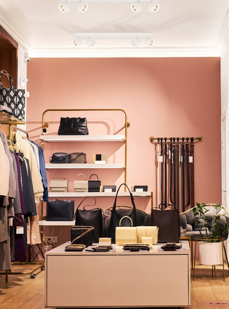 Lens 3/4lt Bar Spotlight - Matt White/Black & Brass