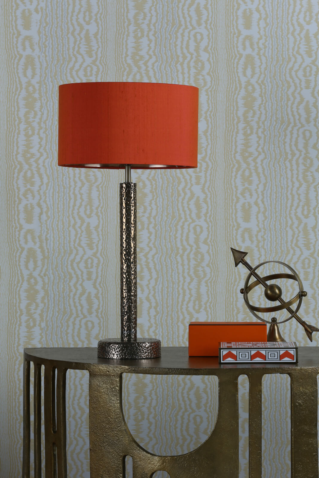 Sloane Small/Large Table Lamp Bronze/Pewter Base Only B22