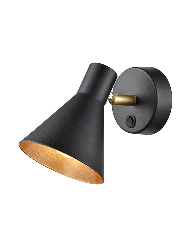 Focus 1/2Lt Wall Bracket - Black & Gold Finish