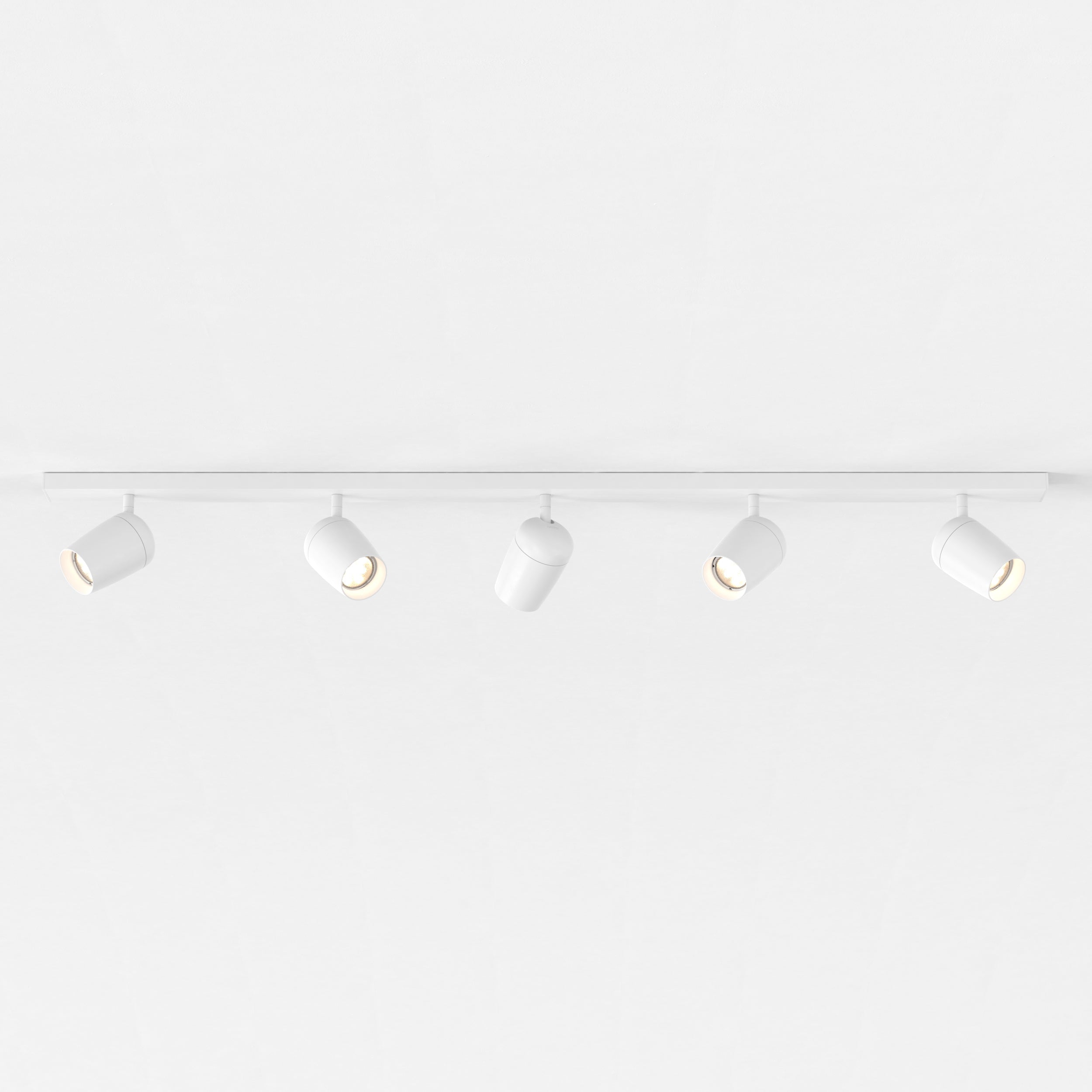 Koto 3/4/5Lt Bar Spotlight IP20  - Black/White