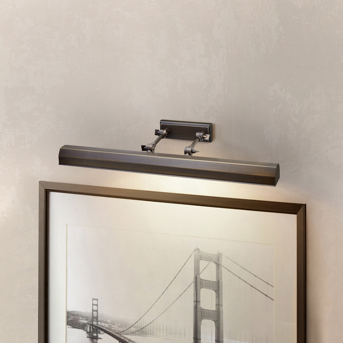 Chawton Small/Medium/Large Picture Light - In Various Finishes E14