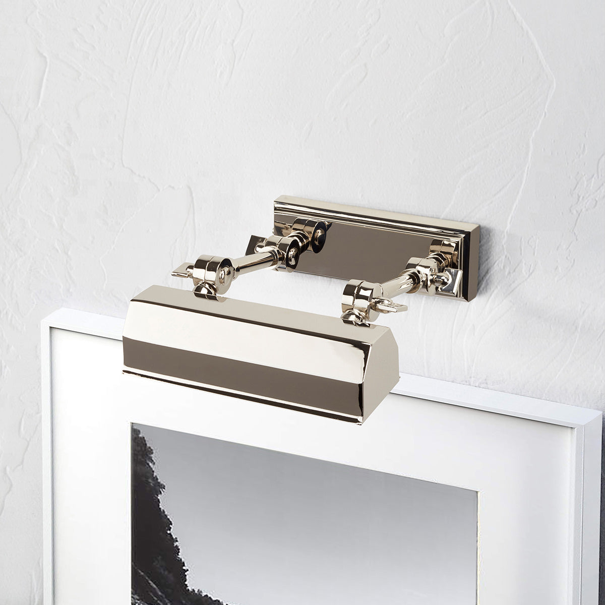 Chawton Small/Medium/Large Picture Light - In Various Finishes E14