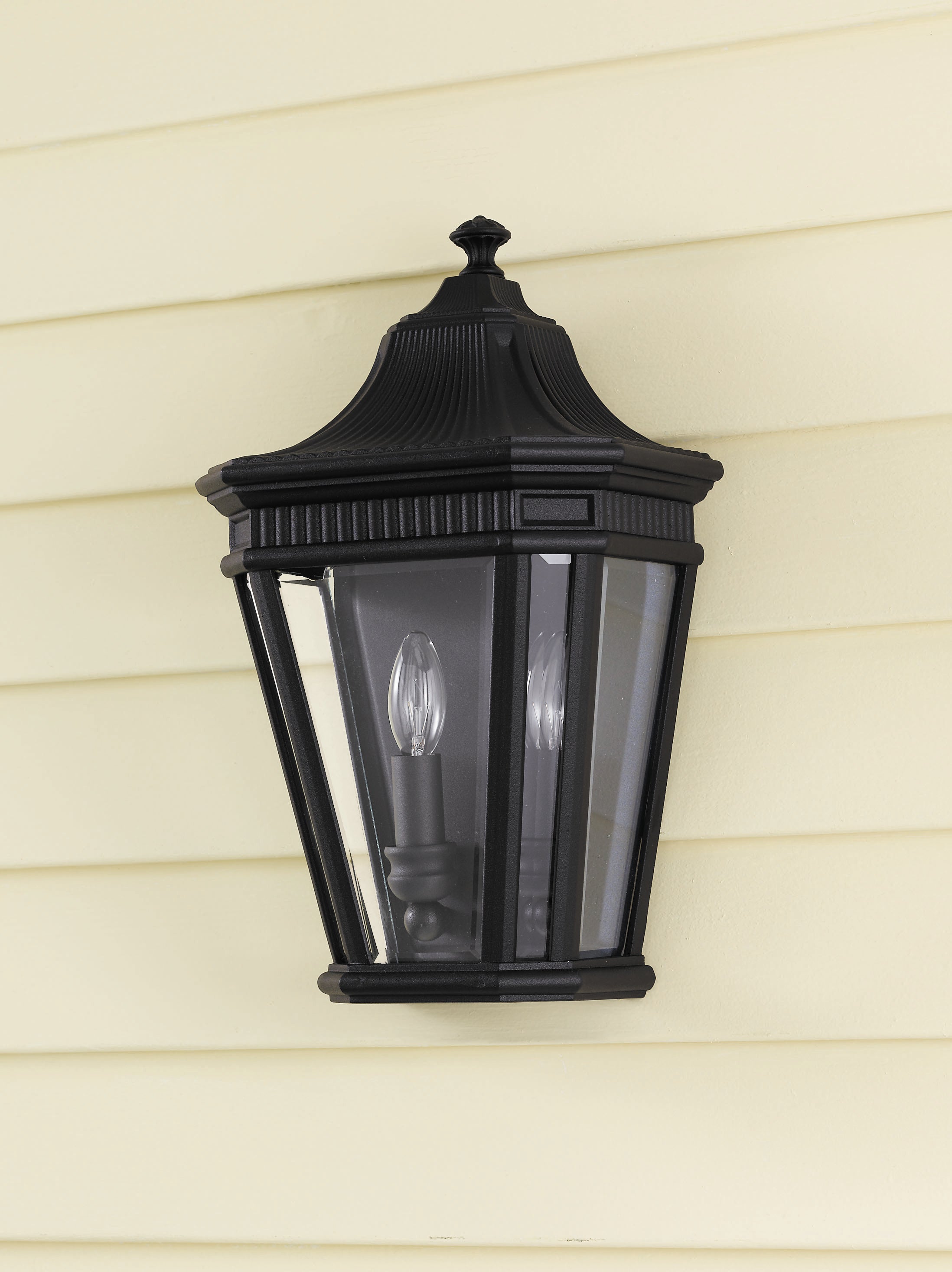 Cotswold Lane 2Lt Half Wall Lantern – Black Finish