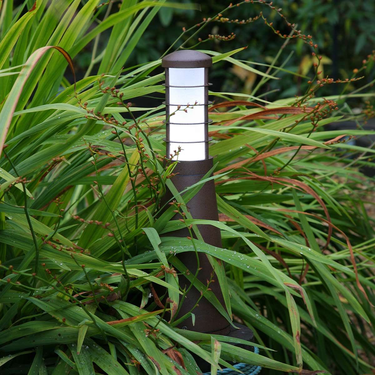 Beta Bollard IP54 - Aged Iron/ Silver