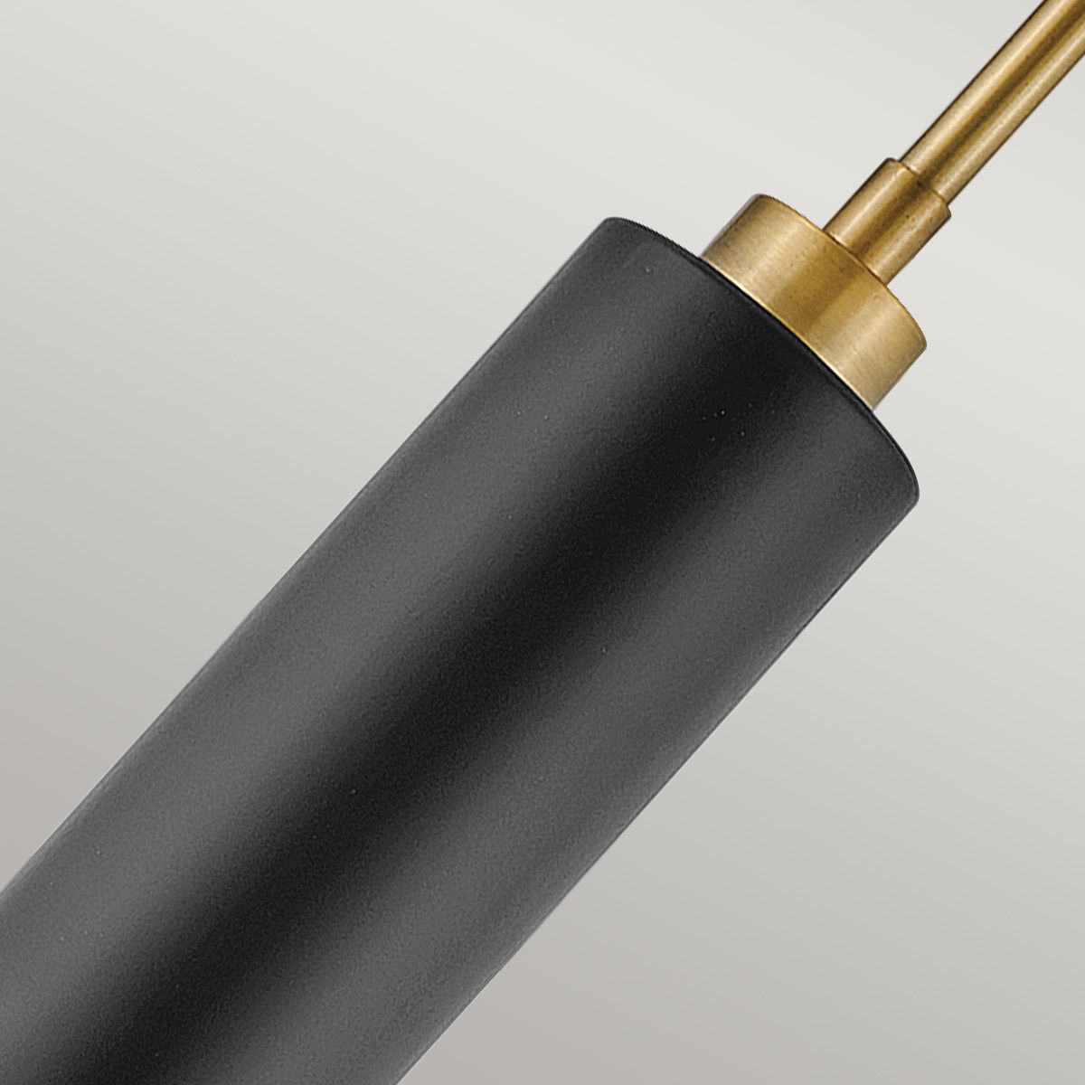 Hinkley Cedric Medium Pendant - Black/ Lacquered Brass