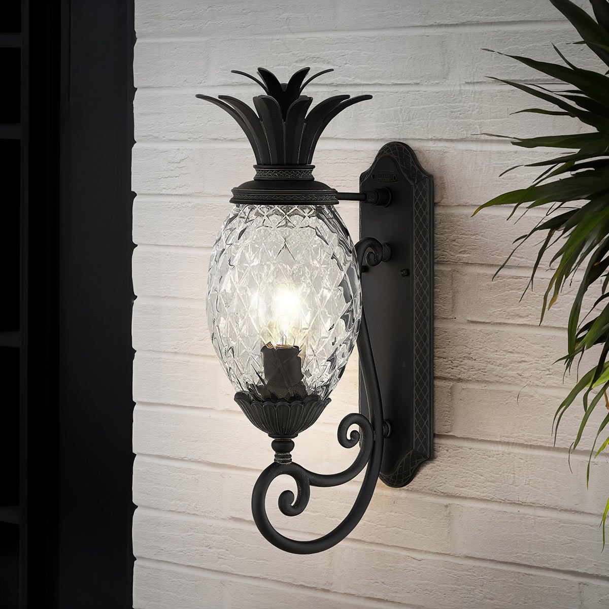 Plantation 1Lt Outdoor Wall Lantern - Burnished Bronze/Black E27 IP44