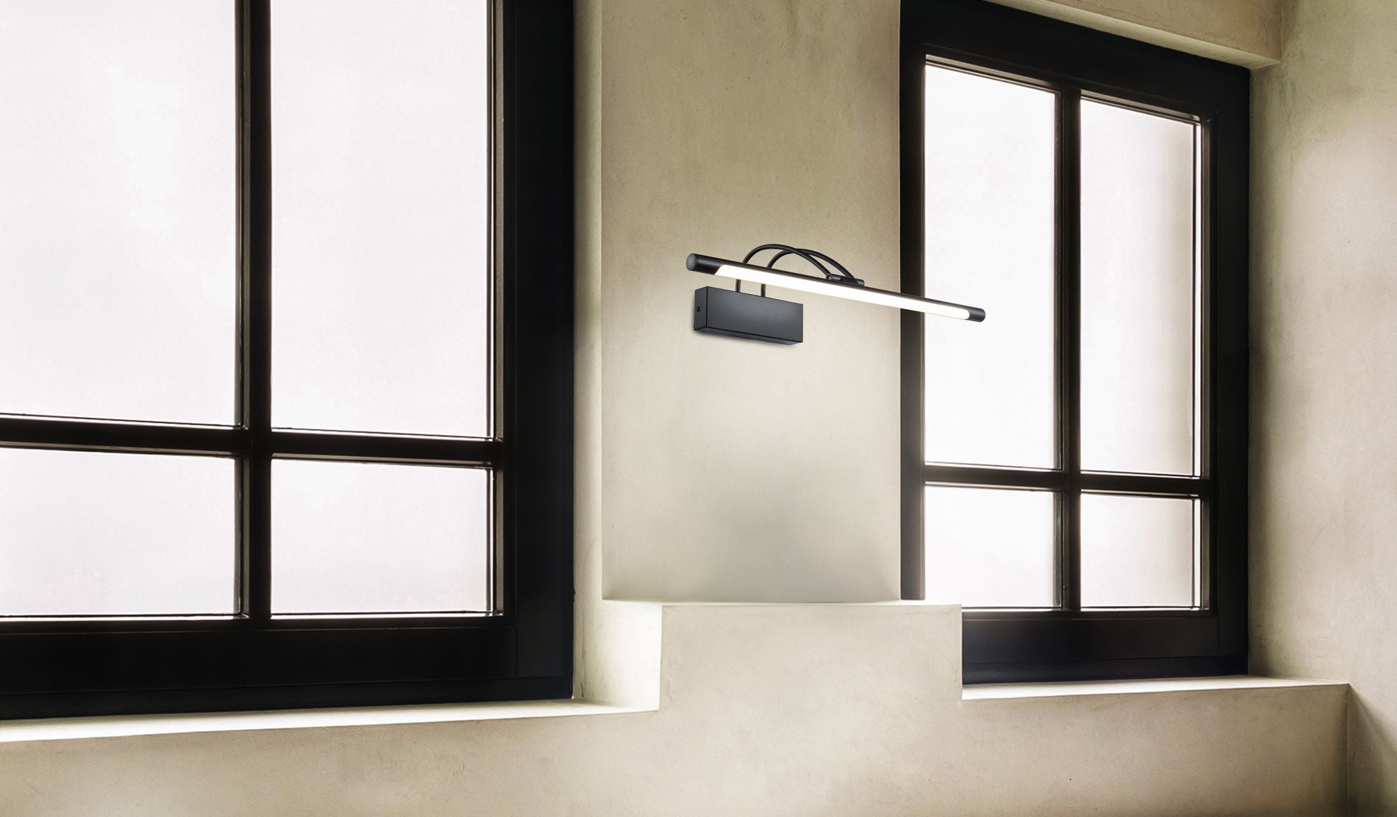 Finelli LED Picture Light - Black / Bronze