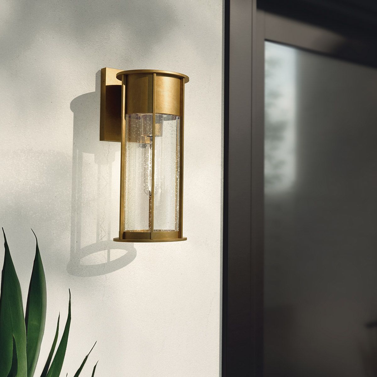 Camillo 1lt Medium Outdoor Wall Lantern - Painted Natural Brass/Black E27 IP44