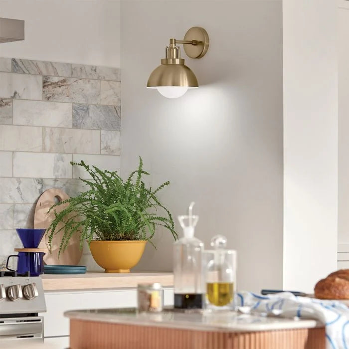 Kichler Niva 1 lt Convertible Wall Light - Black/ Champagne Bronze