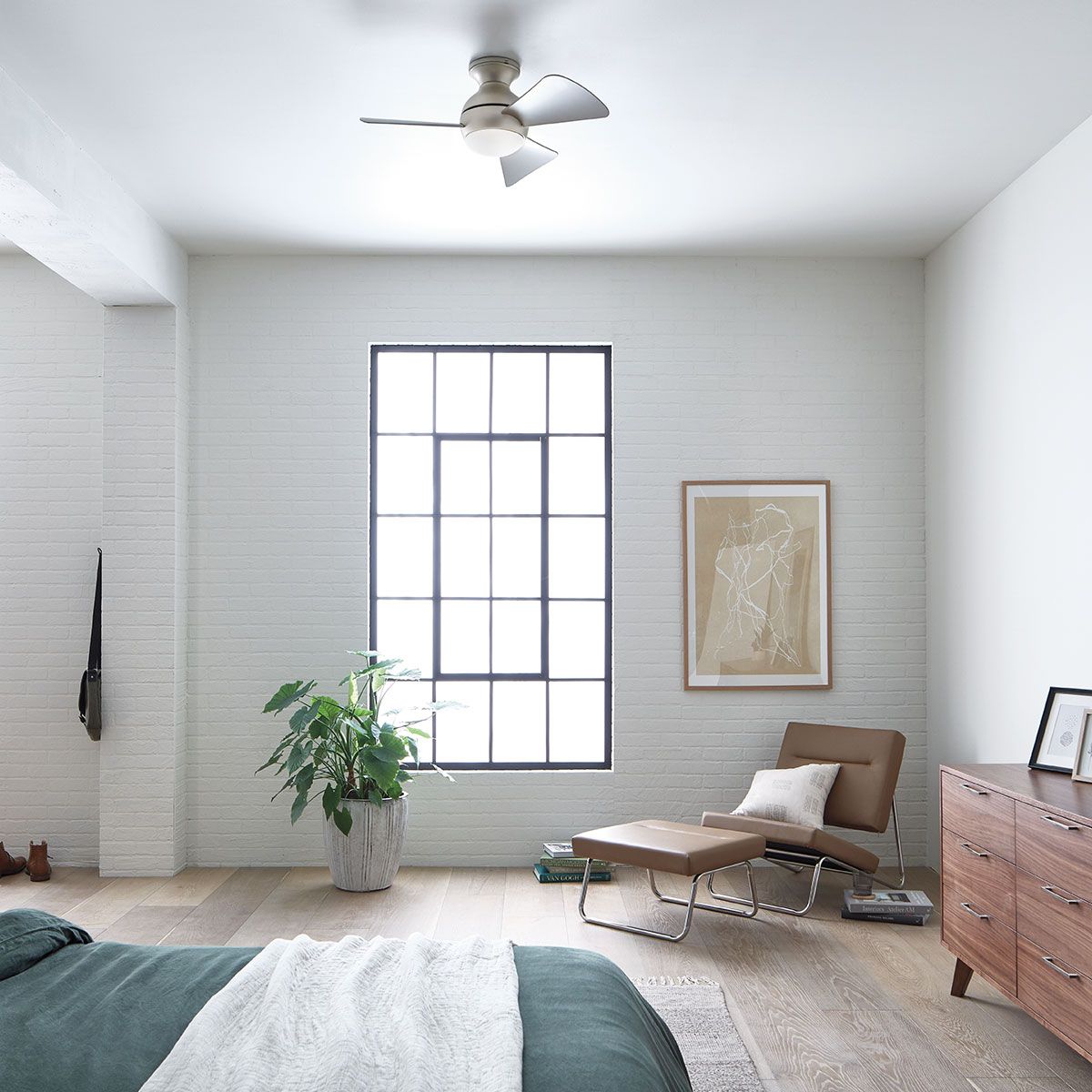 Sola - 34in / 86cm Fan - Brushed Nickel or Matte White