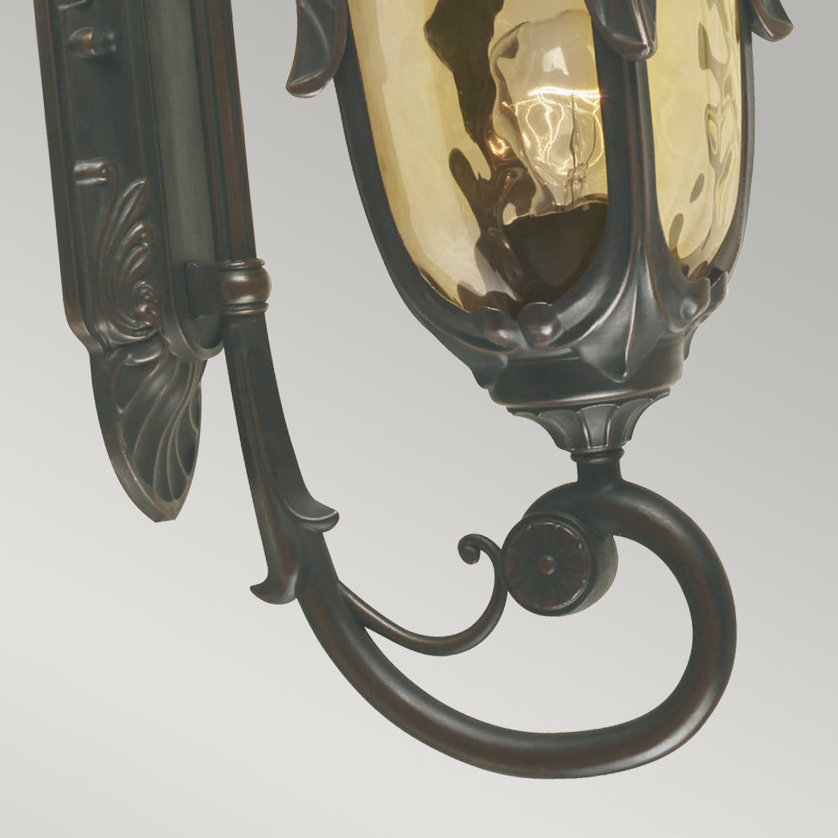Philadelphia Medium & Up Wall Lantern - Old Bronze Finish