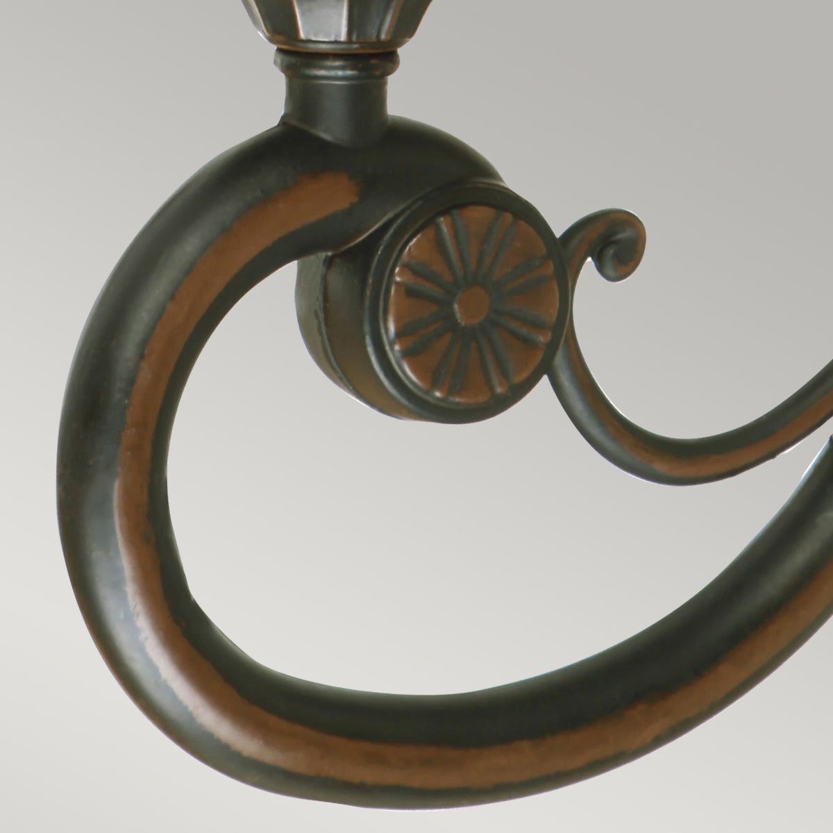 Philadelphia Large & Up Wall Lantern - Old Bronze Finish