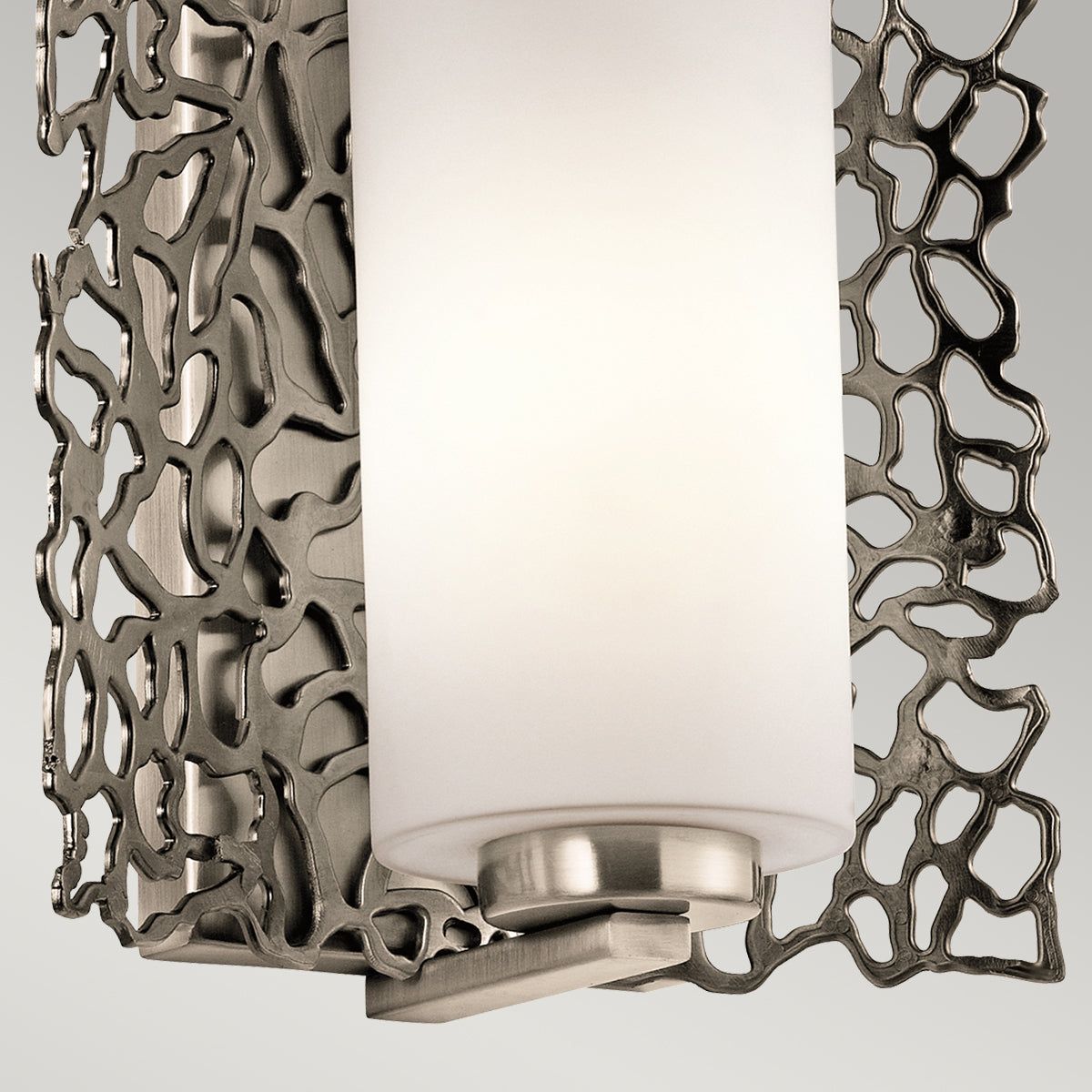 Silver Coral 1L Wall Light - Classic Pewter Finish