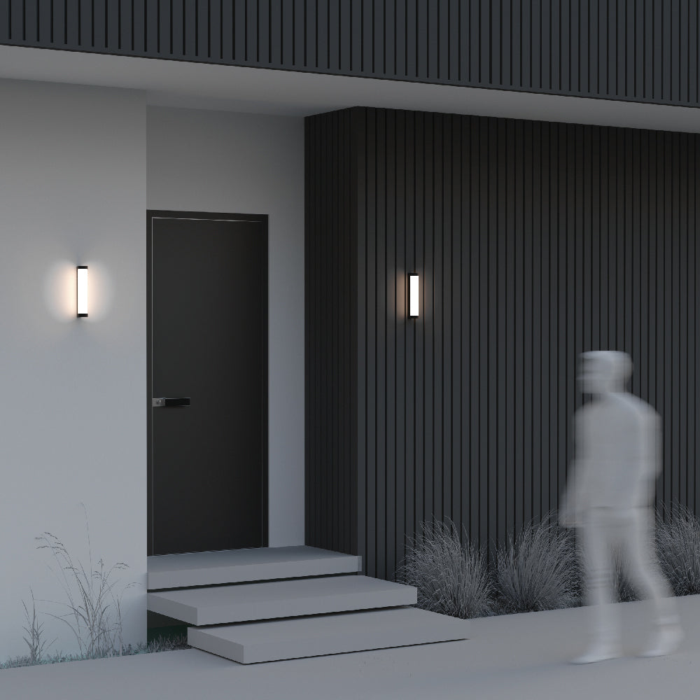 Rounge Wall lamp IP54- Small/ Large