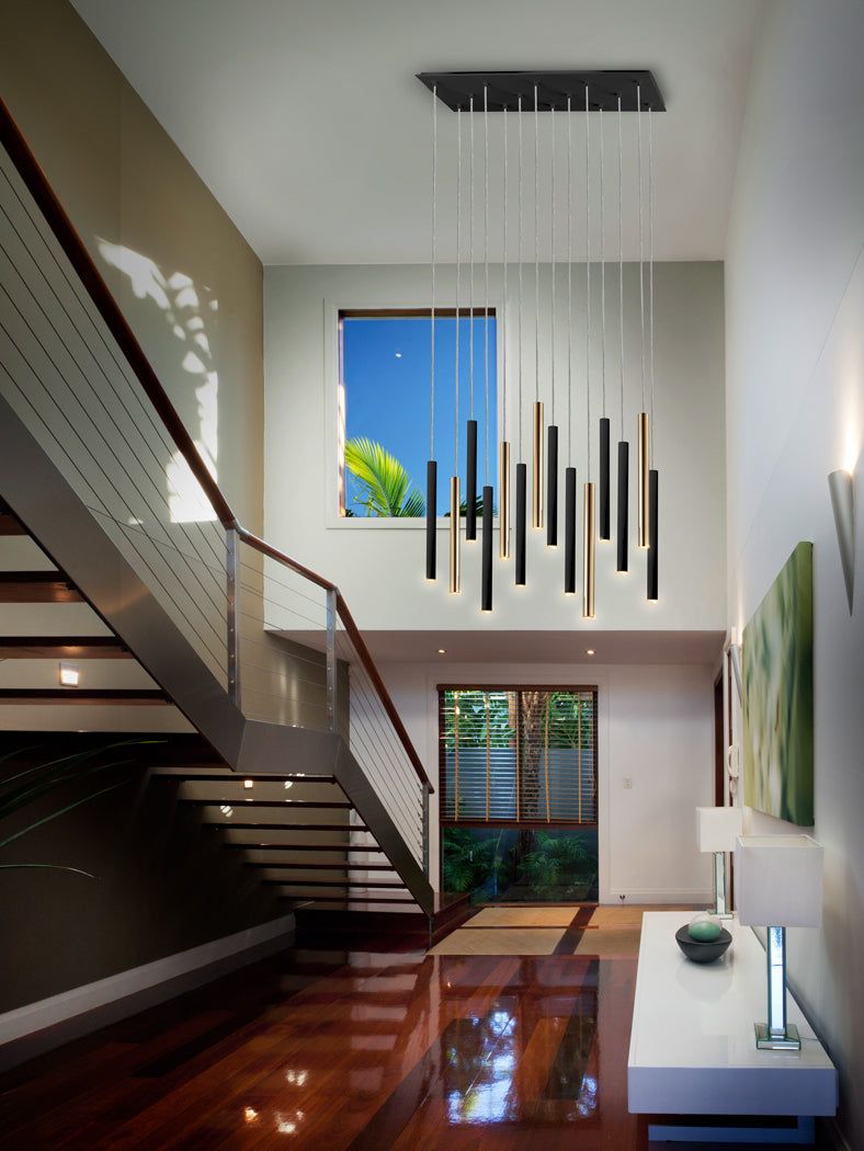 Varas Cluster Light ,14 L., Gold/White, Chrome/White. Gold/Black-Finish