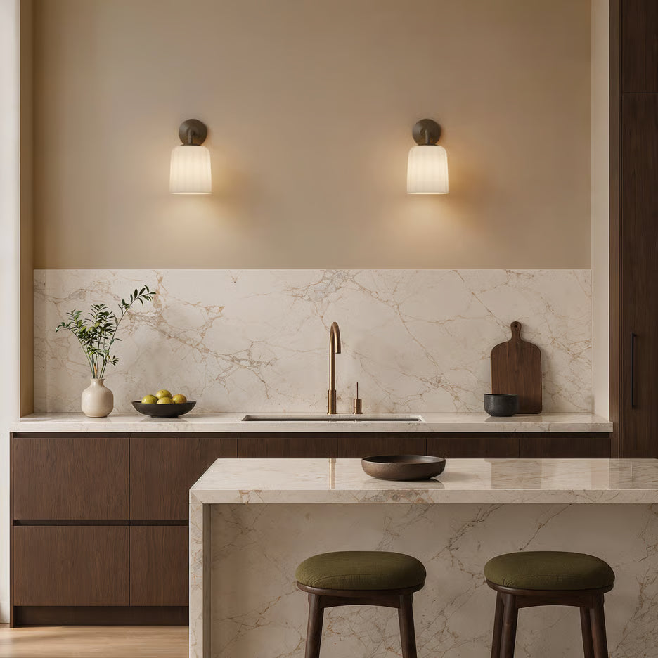 Veo Wall Light