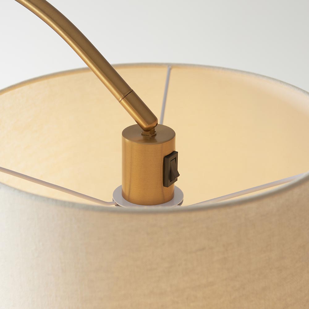 Spica Floor Lamp - Brass Finish E27