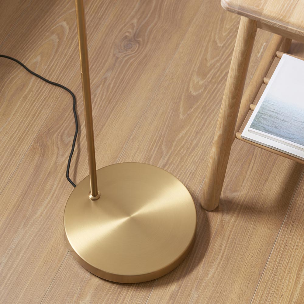 Spica Floor Lamp - Brass Finish E27