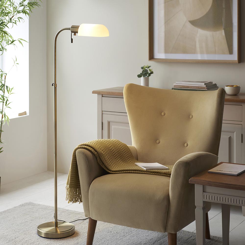 Capella Reader Floor Lamp -Brass Opal/Brass Finish E27