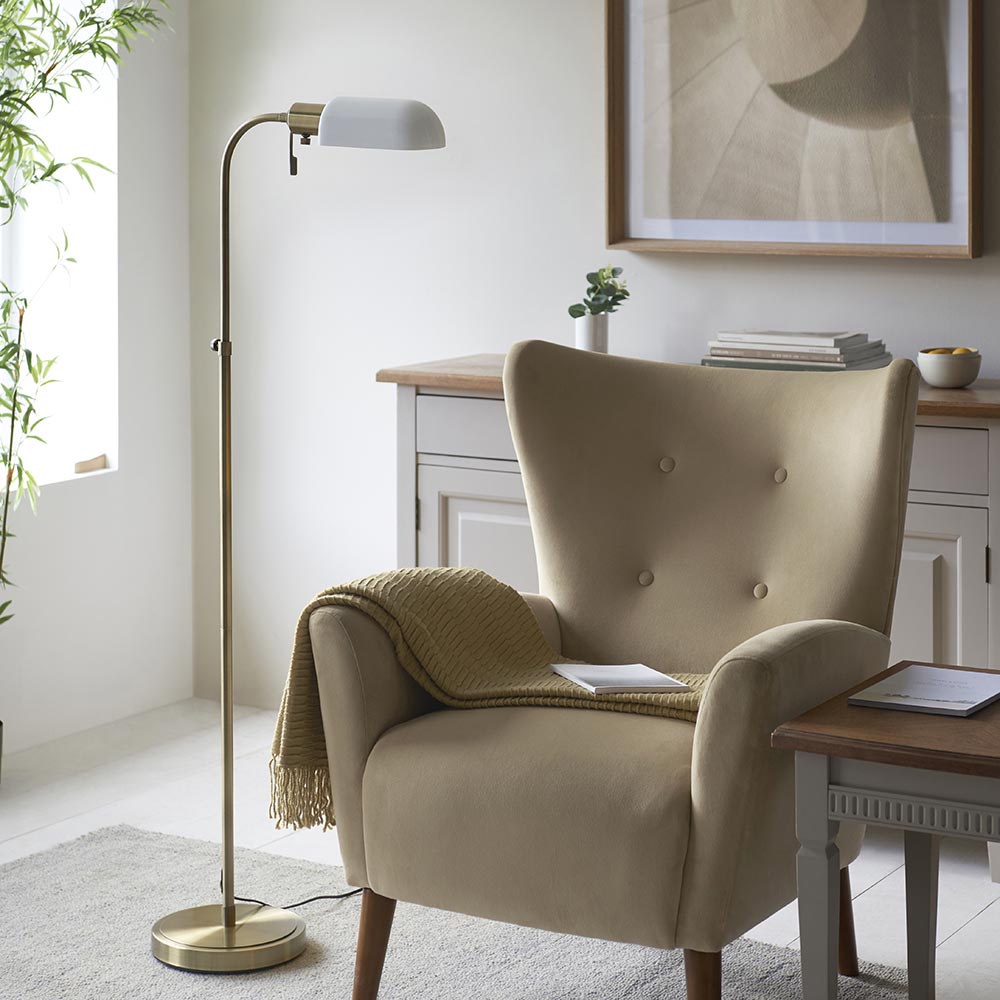 Capella Reader Floor Lamp -Brass Opal/Brass Finish E27