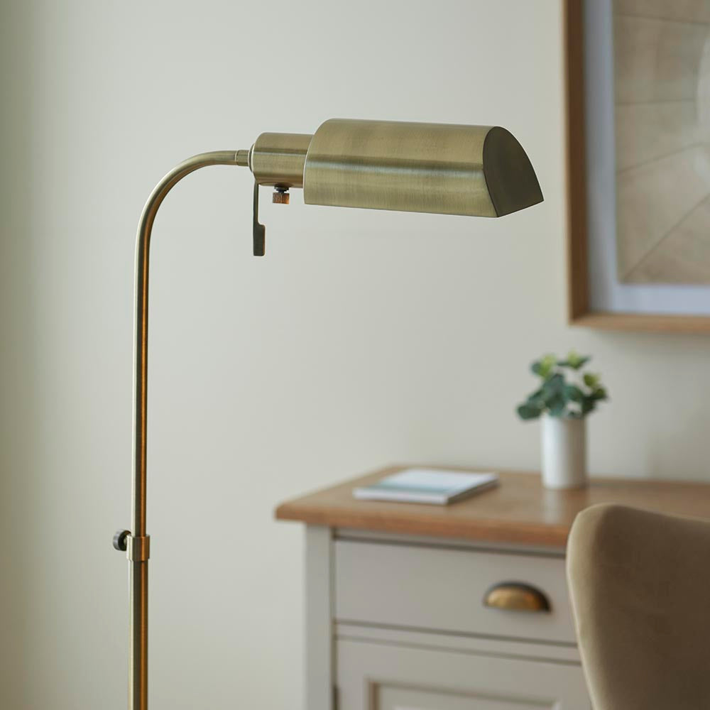Capella Reader Floor Lamp -Brass Opal/Brass Finish E27