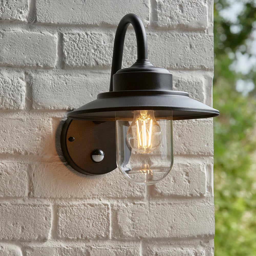 Thornton PIR Wall Light