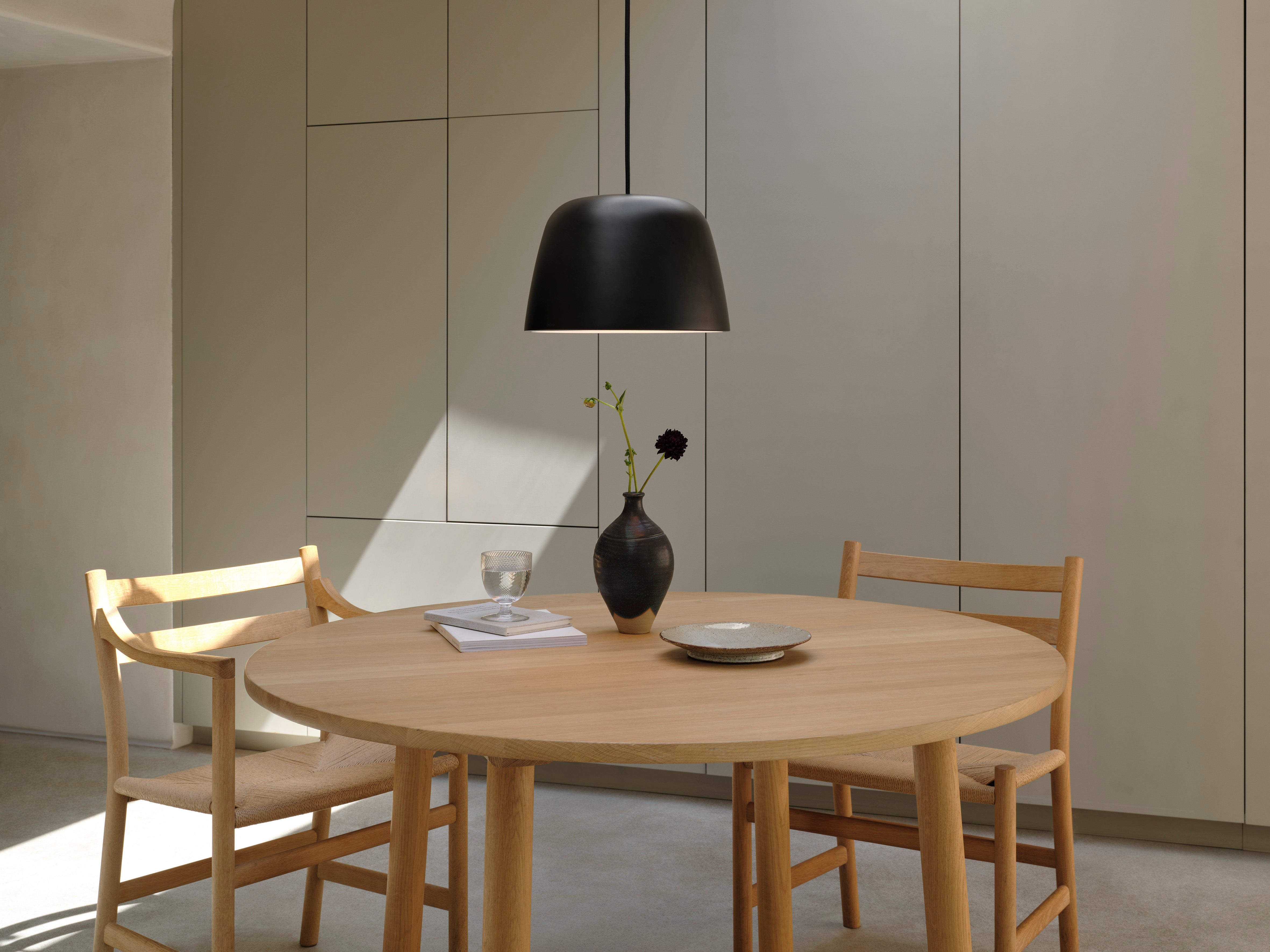 Taiko Pendant Indoor Pedant in Matt Black/Matt White E27 IP20