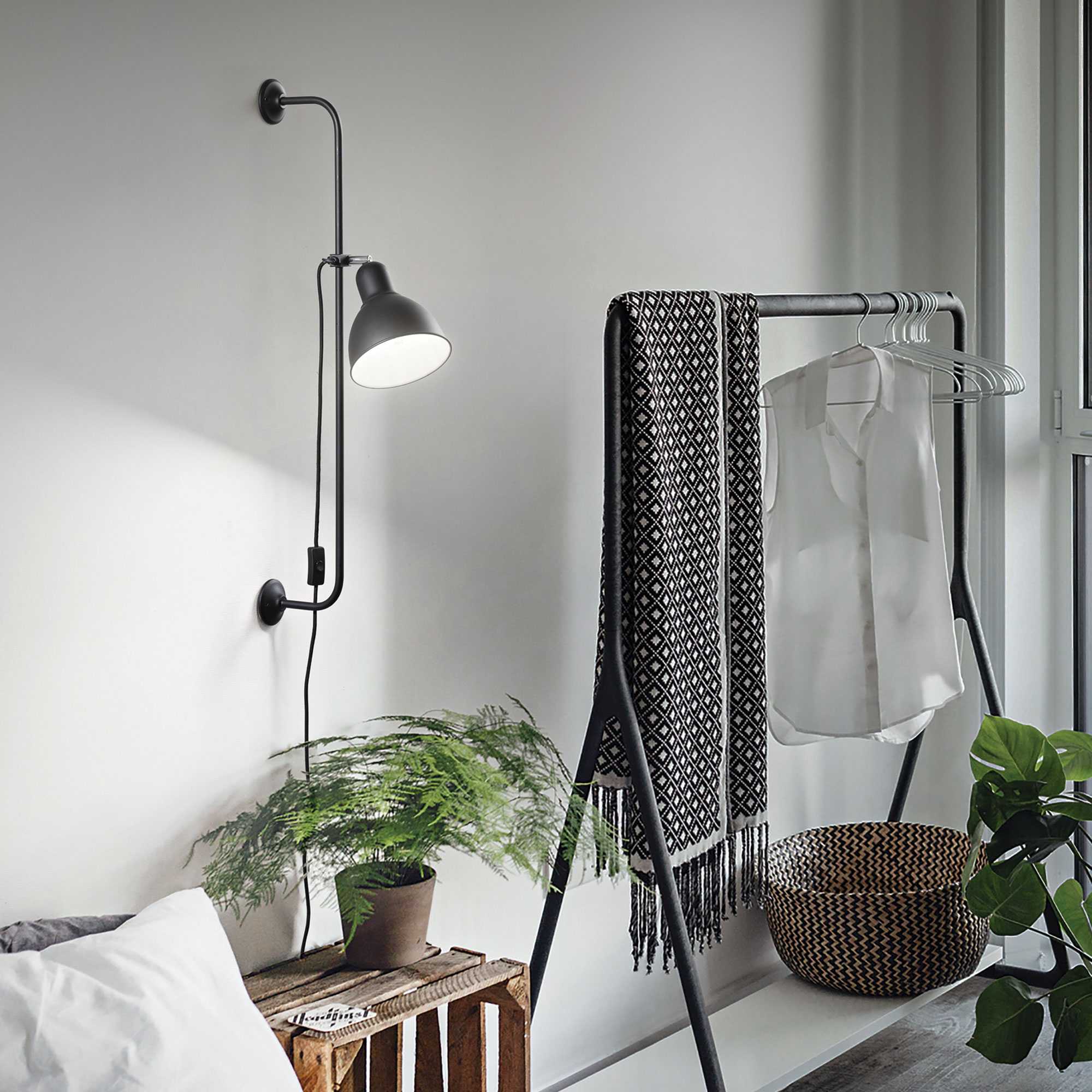 Shower Wall Light Fitting - Black Finish - Cusack Lighting