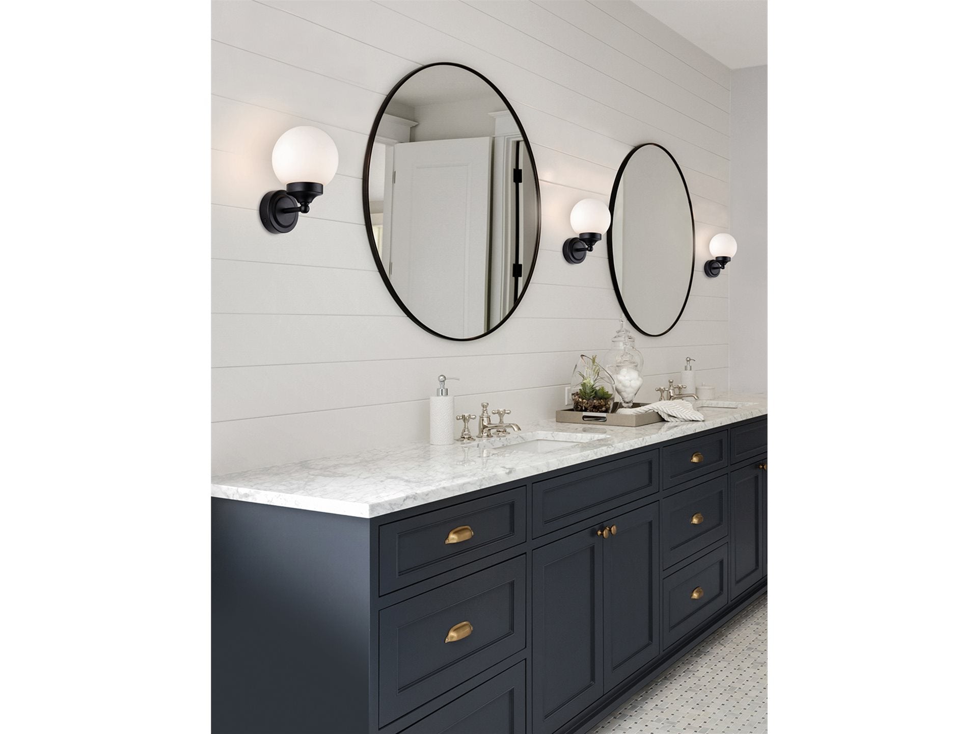 Louis Wall Light- Chrome/ Black