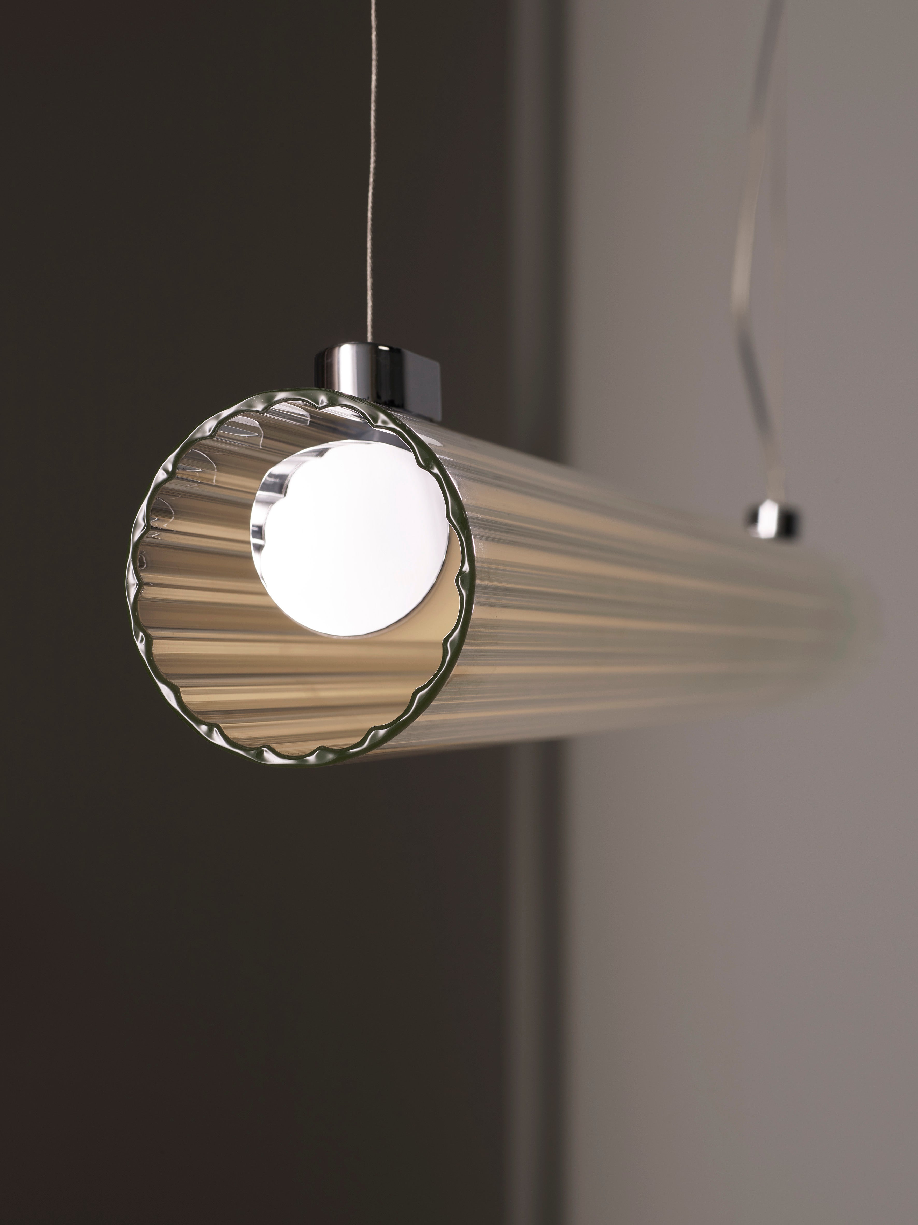 io Pendant 1000- Polished Chrome/ Black