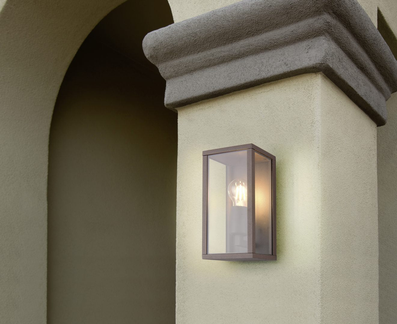 Garonne Outdoor Wall Light IP44- Various Finishes