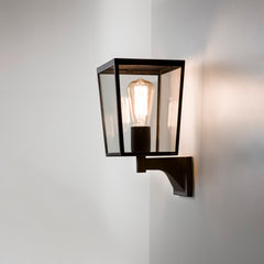 Farringdon Outdoor Wall Light IP44