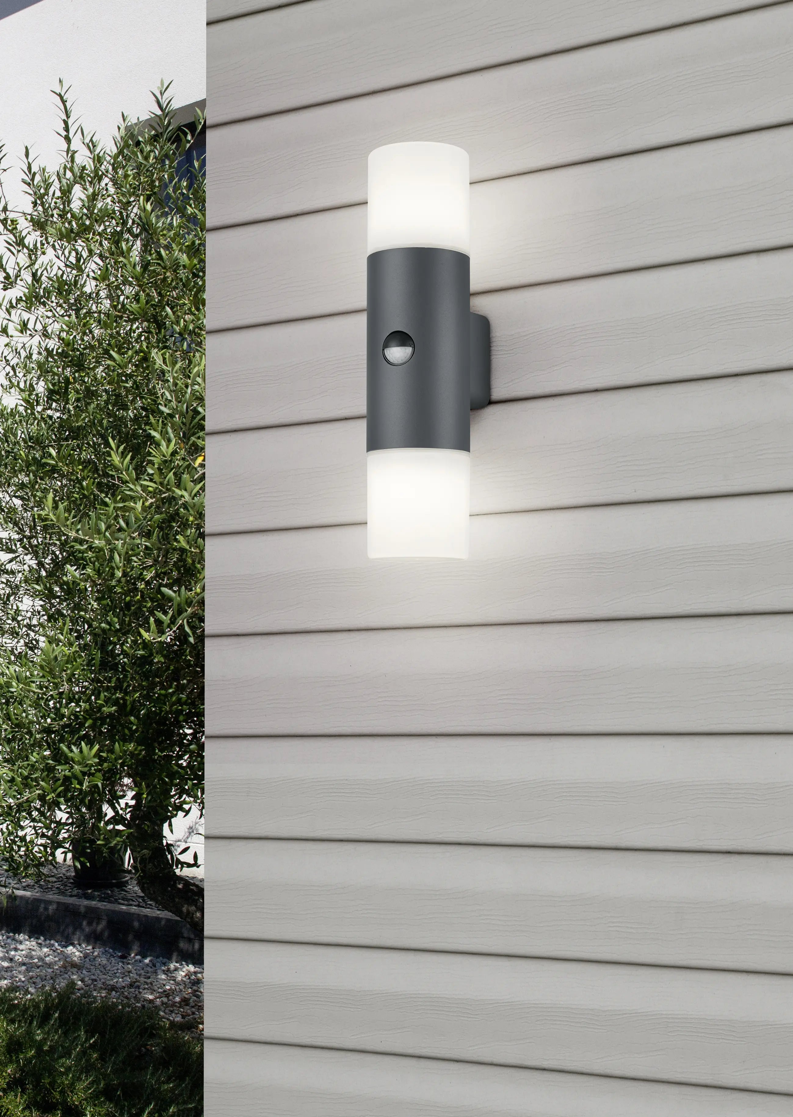 HOOSIC PIR Outdoor Wall Light IP44 Motion Sensor