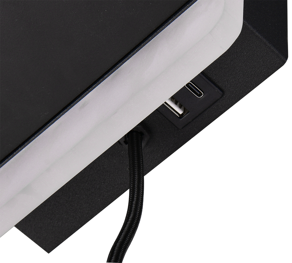 Fairfield Wireless & USB Charger Light - Matt Black