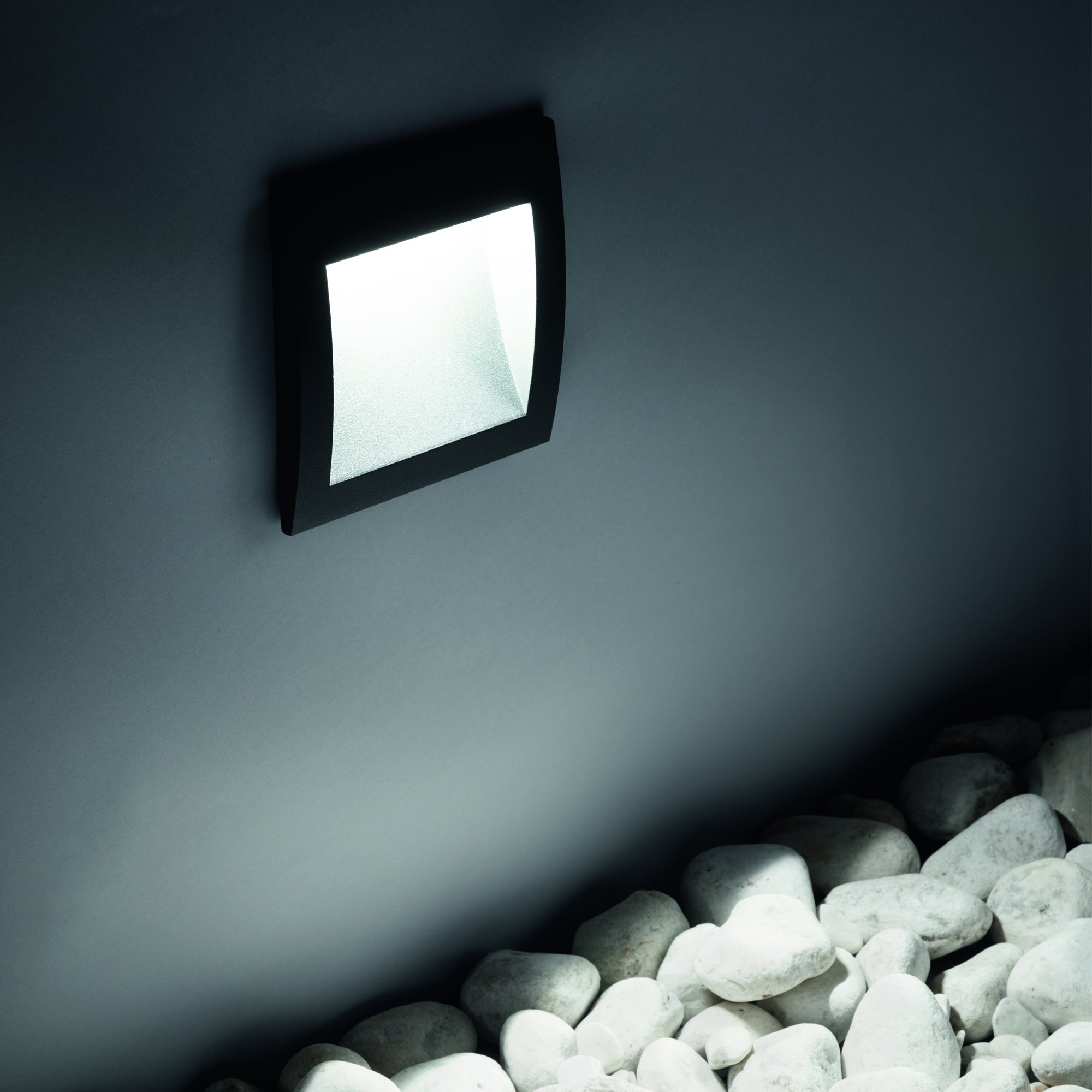 Wire Recessed Wall Lights- Anthracite/ White