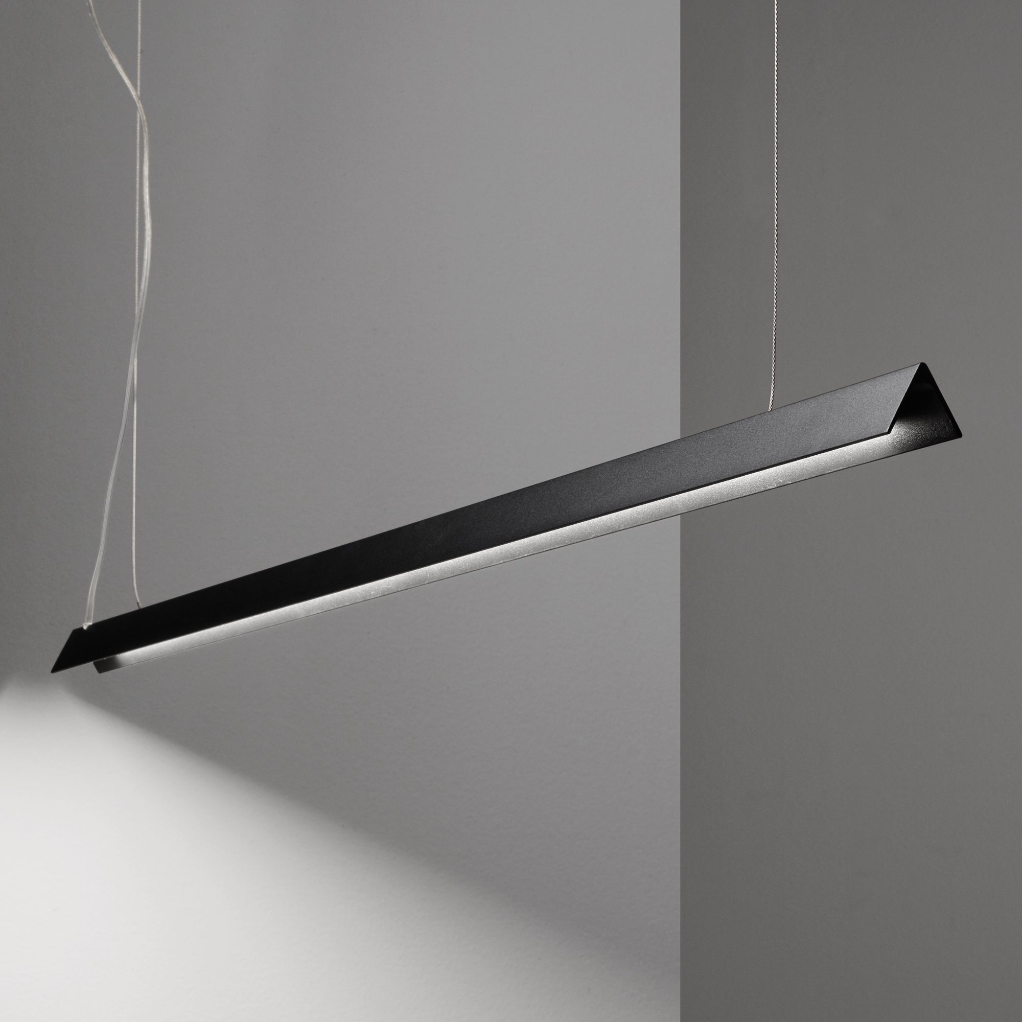 V-Line LED Linear Pendant - White/Black