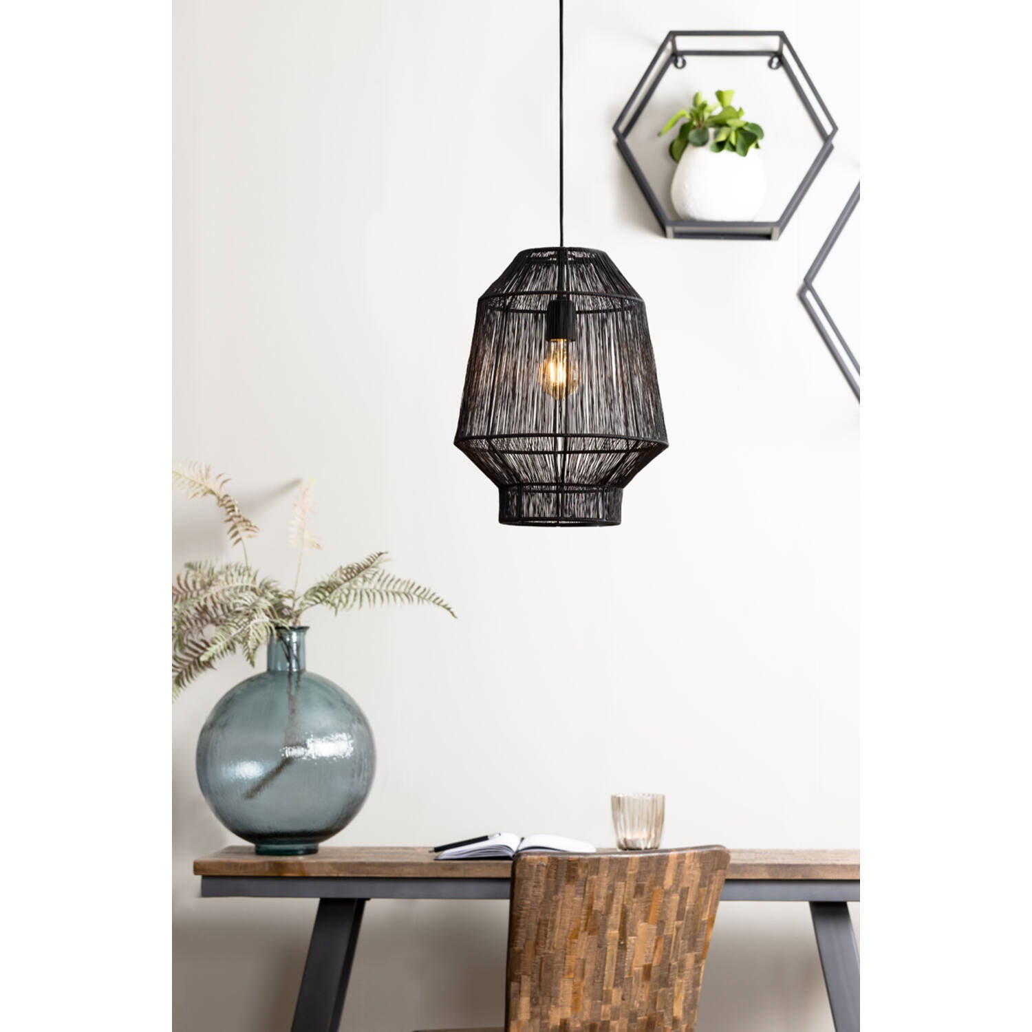 Vitora 1Lt Pendant - Black