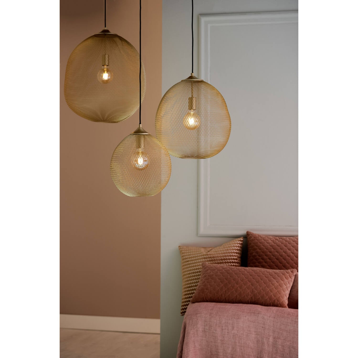 Moroc 1Lt Pendant - Gold