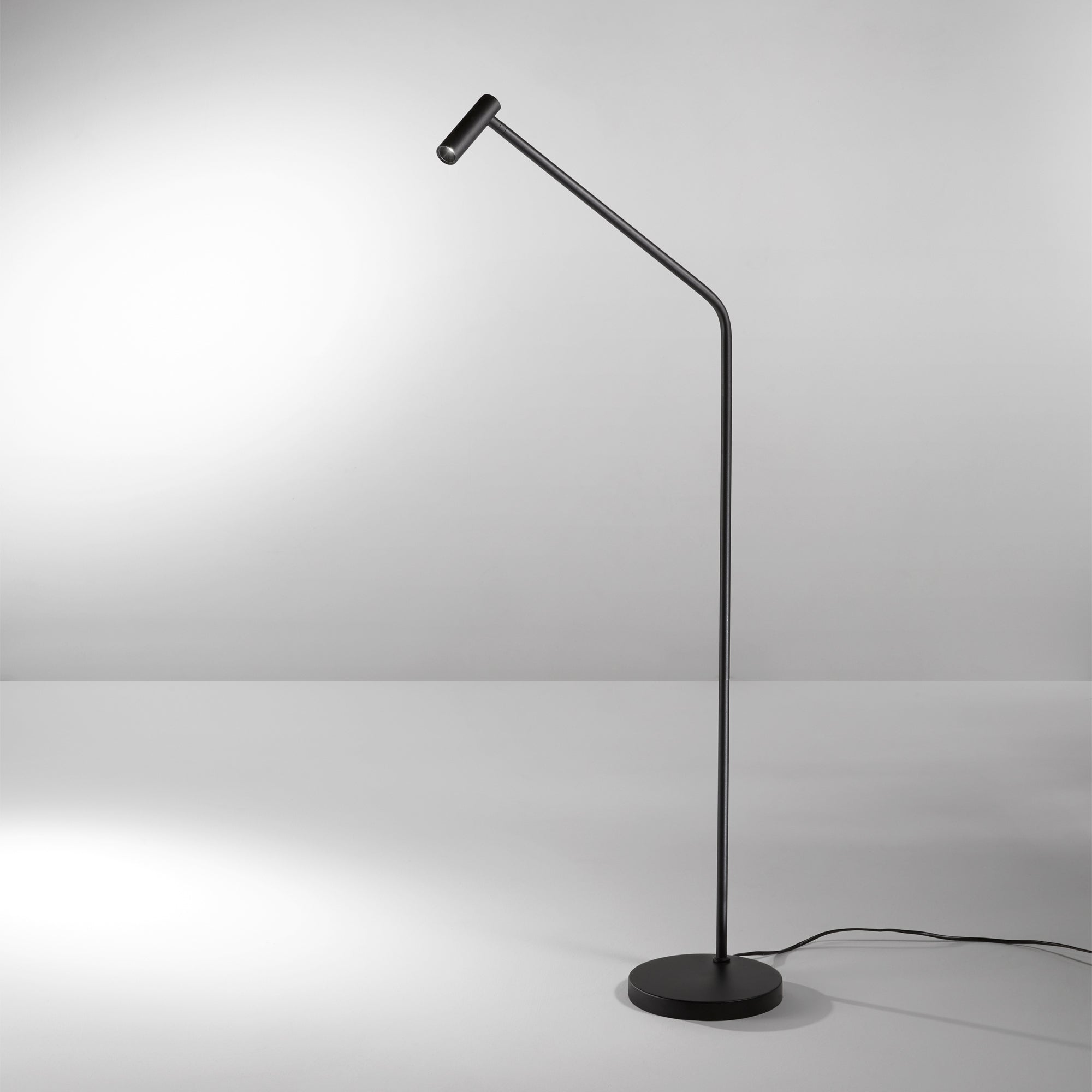 Easy Floor Lamp