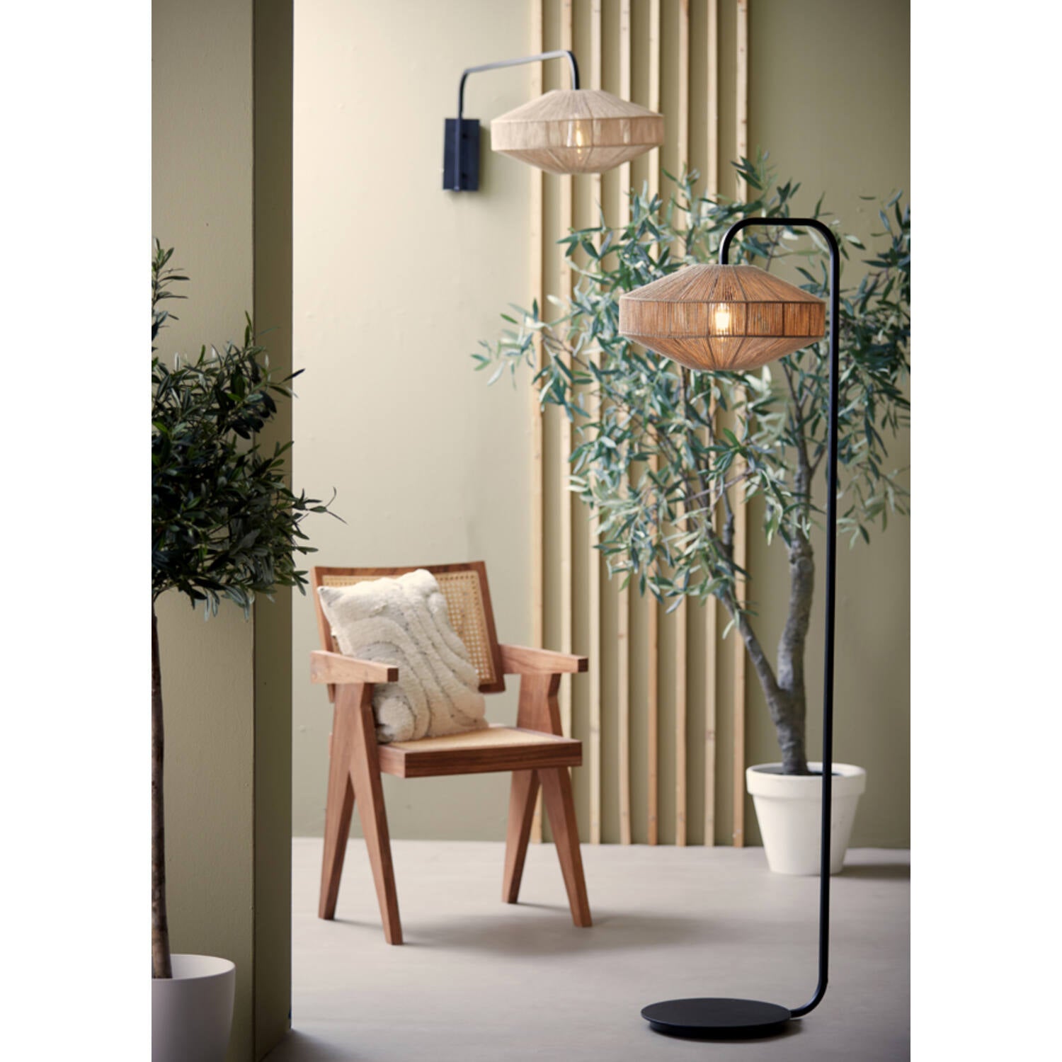 Lyra Small/Medium/Large Wall Lamp Natural+Matt Black E27