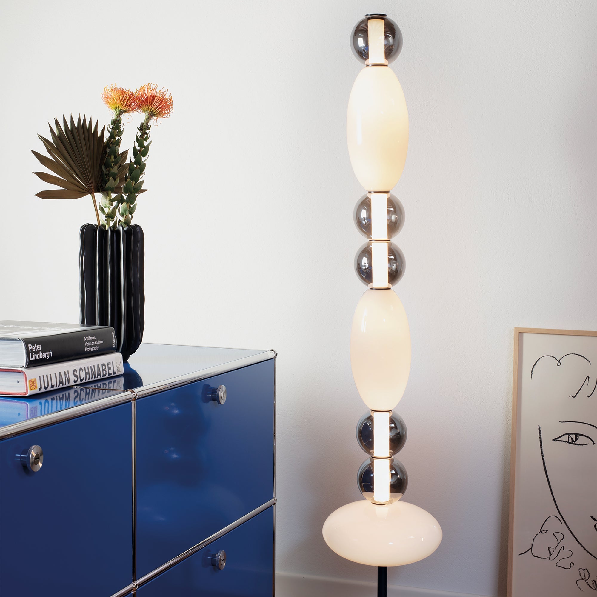 Lumiere LED Floor Lamp